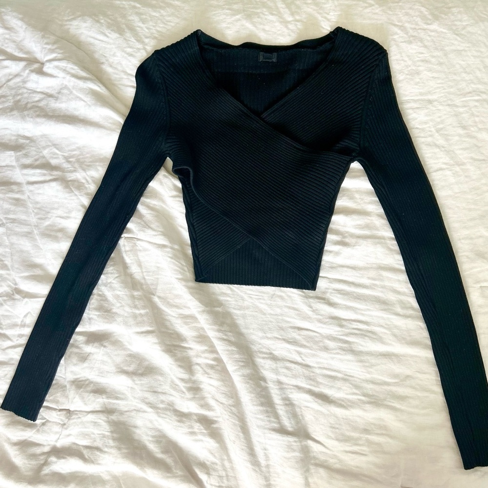 Revolve: NBD Wrap Ribbed Crop, Size S - Picture 3 of 6
